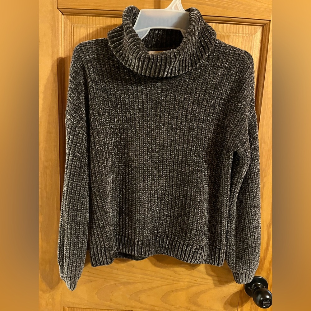 Women’s Cozy Dark Green Turtleneck Sweater by Pink Rose Size XS